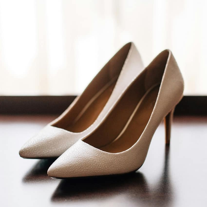 Nordic Orbit Brown Pointed Pumps